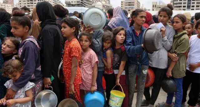 انتقدت آلية إيصال المساعدات الجديدة.. الأمم المتحدة تطالب بفتح المعابر إلى غزة