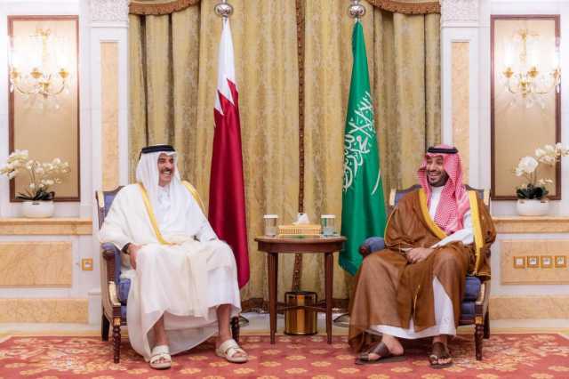 سمو ولي العهد يلتقي سمو أمير دولة قطر