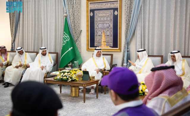 استقبل وزيري الحج والنقل ومدير الدفاع المدني.. نائب أمير مكة يطلع على الخدمات المقدمة لضيوف الرحمن