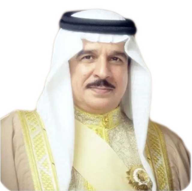 ملك البحرين: القيادة السعودية تبذل جهوداً كبيرة لخدمة الحجاج