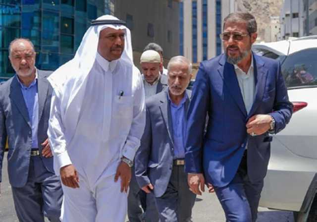 تفقد مقار إقامتهم في مكة المكرمة.. نائب وزير الحج يبحث ترتيبات راحة حجاج إيران