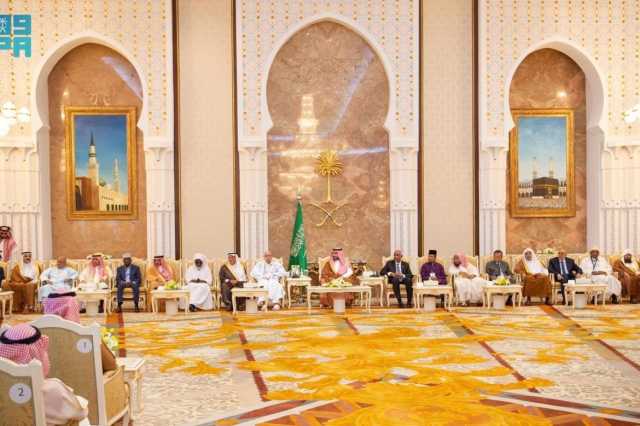 نيابة عن الملك أقام حفل الاستقبال السنوي.. ولي العهد: لقد شرَّف الله المملكة بخدمة الحرمين الشريفين