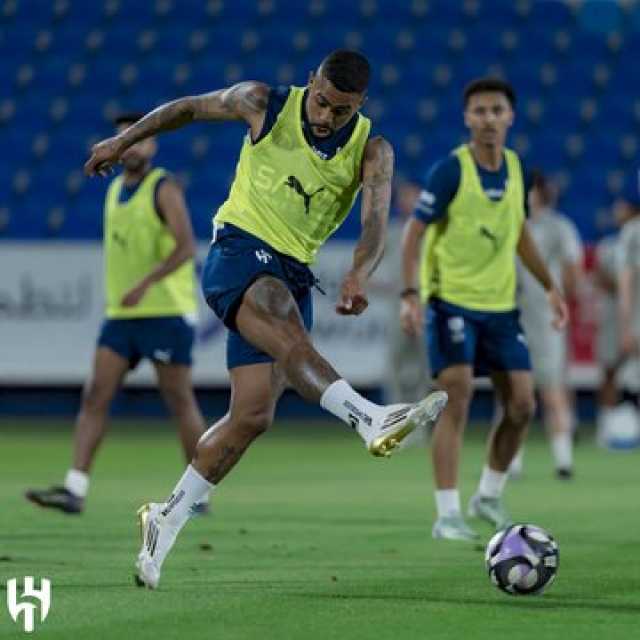 الهلال يؤجل صفقاته الأجنبية إلى الصيف