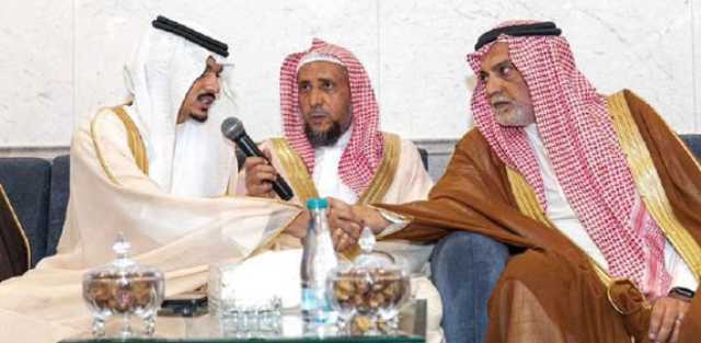 غندورة يحتفل بقران «حسام» و«حنين»