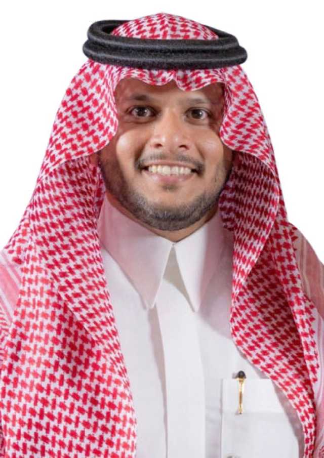 الشهري ينال الماجستير بامتياز