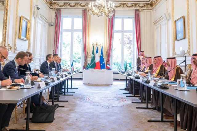 وزير الداخلية ونظيره الفرنسي يوقعان الوثيقة التنفيذية لمسارات التعاون الأمنية المستقبلية