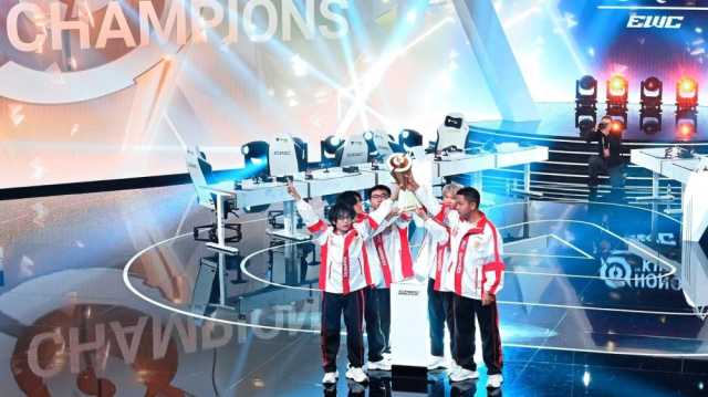من ملاعب التنس إلى عالم الرياضات الإلكترونية: كيرجيوس يشيد بأجواء كأس العالم للرياضات الإلكترونية 2025