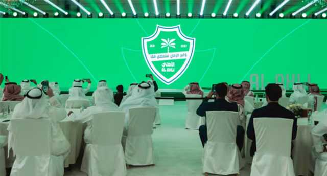 إدارة الأهلي تتجاهل الإعلام في حفل تدشين شعار النادي