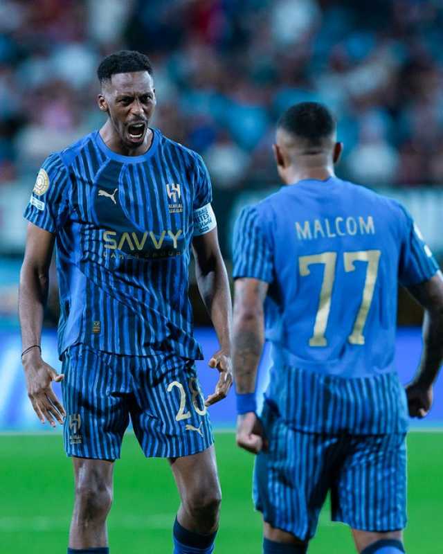 محليو الهلال يتألقون رفقة المحترفين الأجانب