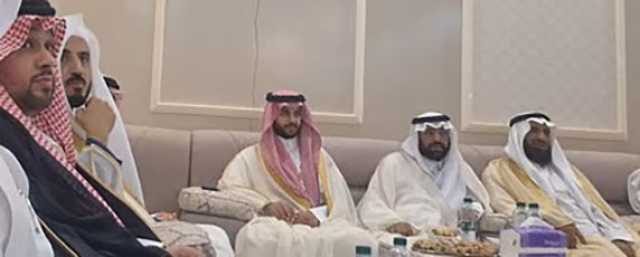 آل القحطاني وآل جابر يحتفون بعقد قران نايف