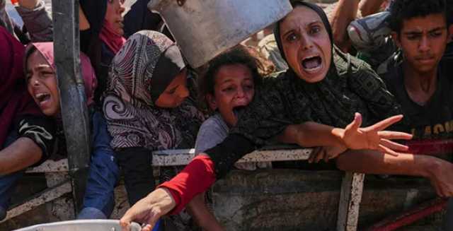 تحذيرات من كارثة إنسانية متفاقمة.. 217 شخصاً ضحية المجاعة في غزة