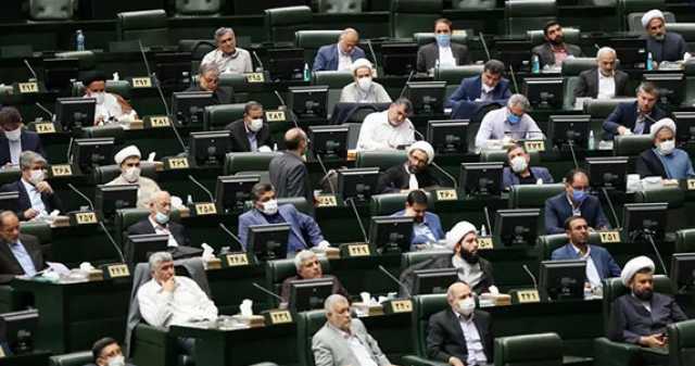 أكدت أن النووي «حق أصيل».. إيران: التفاوض مع واشنطن ليس تراجعاً