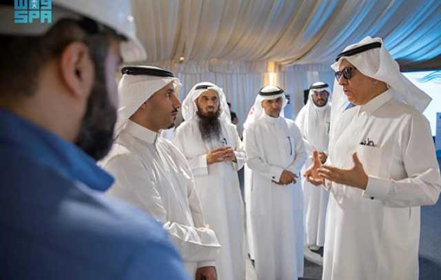 استمع إلى مرئيات المواطنين حول الخدمات والفرص.. وزير البيئة يطلع على مشروع معالجة المياه في تبوك