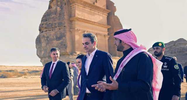 رئيس وزراء اليونان يزور المعالم الأثرية العريقة في العُلا