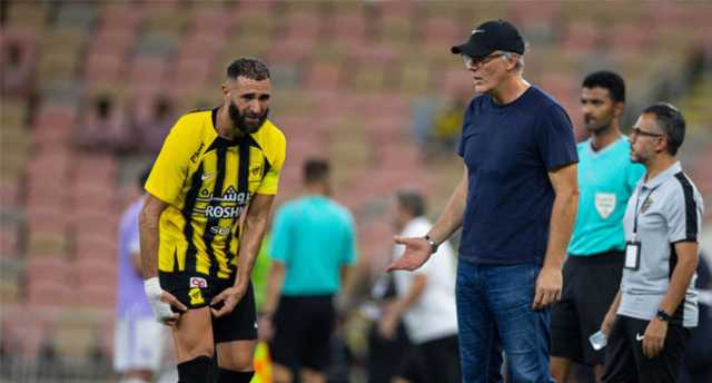 بعد تعرضه لنزيف نقاط.. لوران بلان.. صدارة وانتقادات