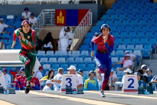 انطلاق منافسات بطولة العالم لرياضة الإطفاء والإنقاذ بسباق تسلق البرج بالسلالم