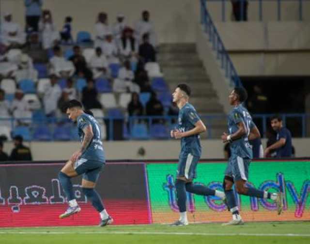 الهلال يتخطى الأخدود ويبلغ ربع نهائي كأس الملك