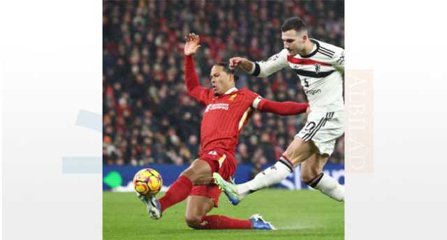 كلاسيكو مرتقب يجمع ليفربول ومانشستر يونايتد