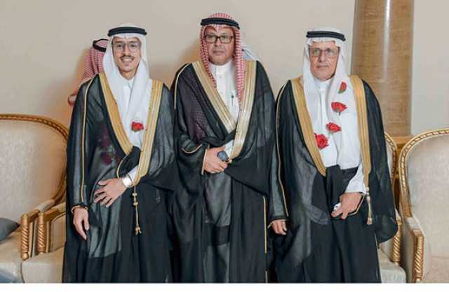 آل حلوّل والضليمي يزفون داؤود