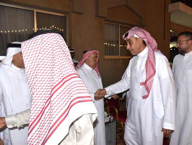 مسؤولون ورجال أعمال يواسون أسرة بقشان