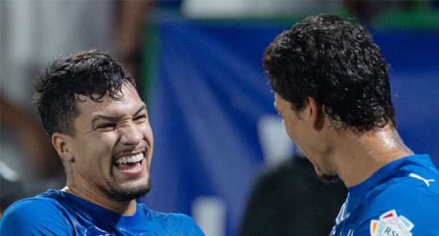 الهلال يقسو على الاتفاق بخماسية