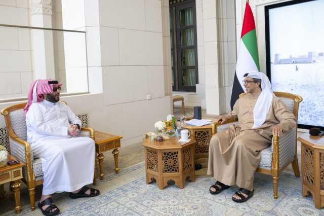 تركي آل الشيخ يلتقي الشيخ منصور بن زايد في أبوظبي