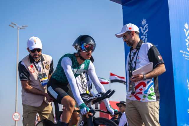 اتحاد الدراجات يكرّم اللاعب طه الخليفة بعد تحقيقه أول ميدالية آسياد في تاريخ الدراجة السعودية
