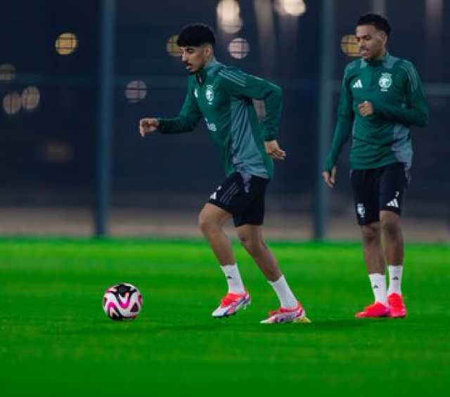 الأخضر يدشن تدريباته في معسكر جدة استعداداً للقاء ساحل العاج
