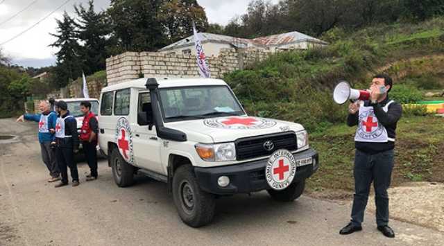 إسرائيل تتسلم رفات رهينة.. وتحدد هوية الجثة