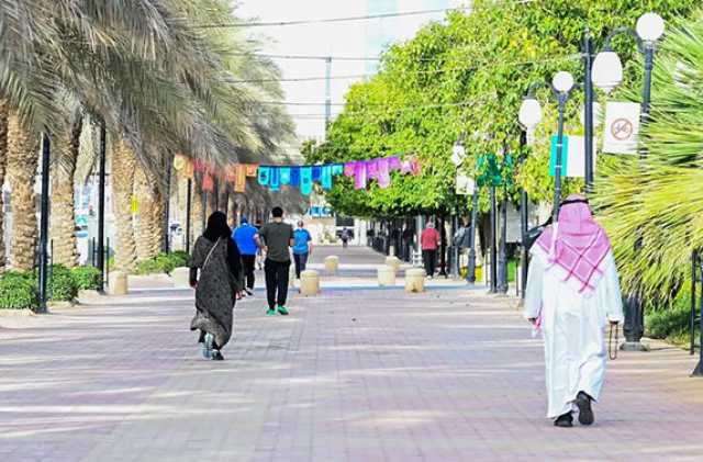 المشي يعزز قدرة الدماغ على معالجة الأصوات