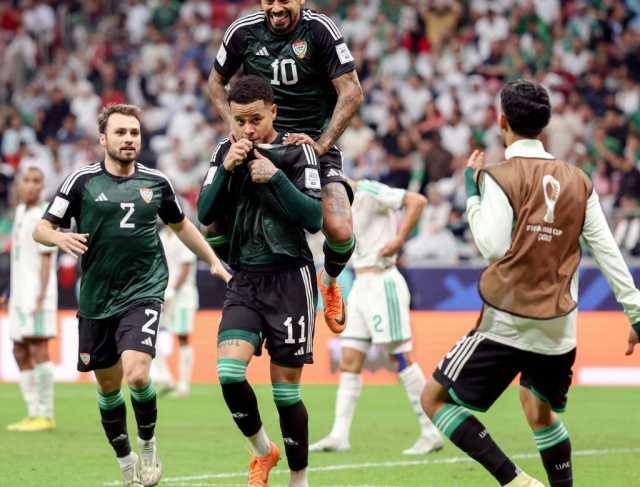 الإمارات إلى نصف نهائي كأس العرب