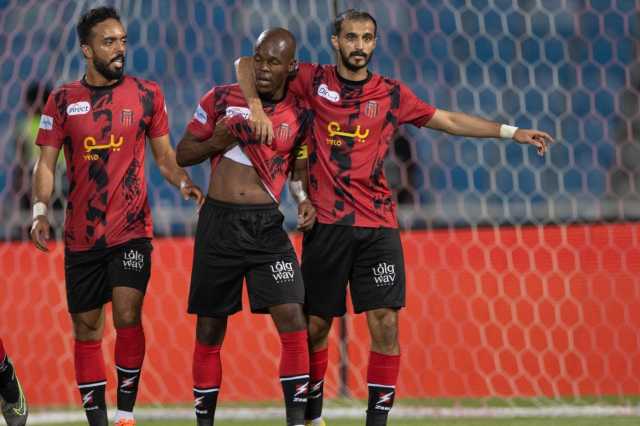 الرياض يدشن عودته لدوري المحترفين بفوز مهم على الوحدة