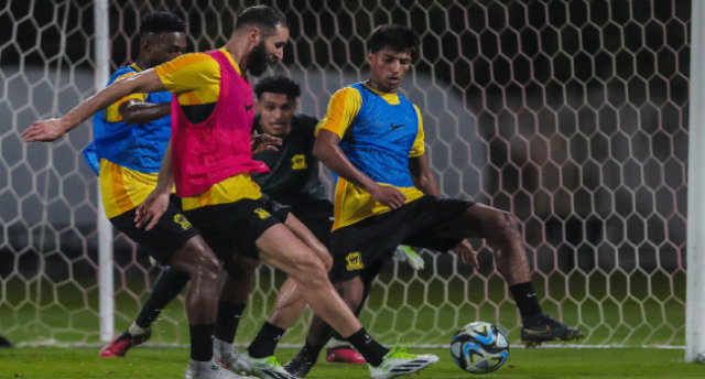 في دور الـ 32 من كأس خادم الحرمين الشريفين.. الاتحاد والأهلي في ضيافة الخلود والعين