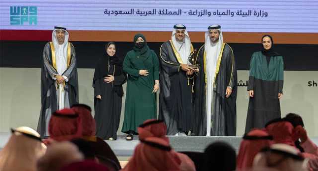 «البيئة» تحصد جائزة أفضل مبادرة لتعزيز الوعي