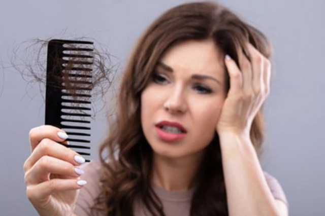 وصفة بالأعشاب المنزلية لعلاج تساقط الشعر