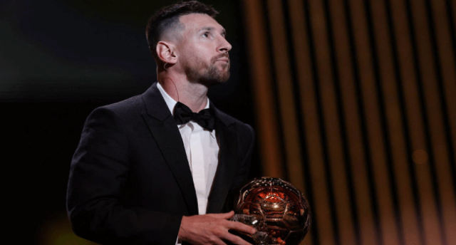 منتخب الأرجنتين يحتفل بـ “الأعجوبة الثامنة”