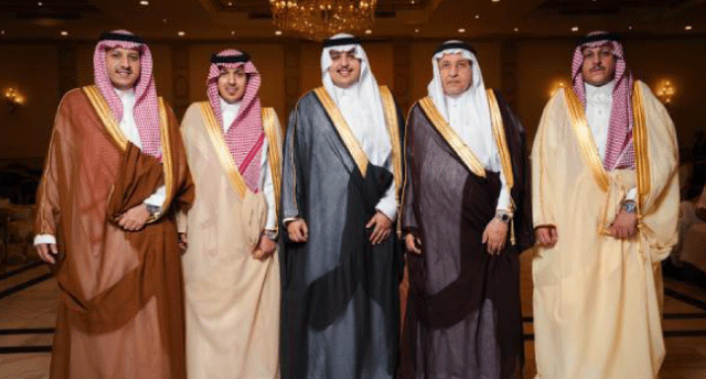 الزهراني يحتفل بزواج إبنه عبدالعزيز