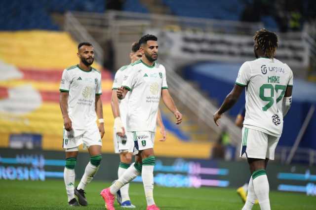 الأهلي يتغلب على الحزم برباعية