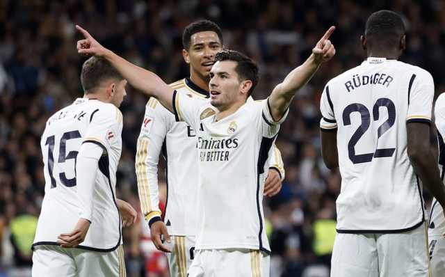 شاهد.. ريال مدريد يهزم غرناطة ويستعيد صدارة الليغا