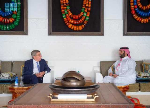 ولي العهد يلتقي رئيس اللجنة الأولمبية الدولية
