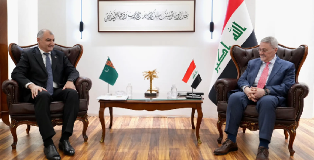 التوقيع على مذكرة تفاهم بين العراق وتركمانستان في مختلف المجالات