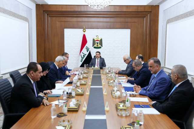 السوداني يوجه وزارة الكهرباء بدفع أجور الكهرباء من خلال الدفع الإلكتروني