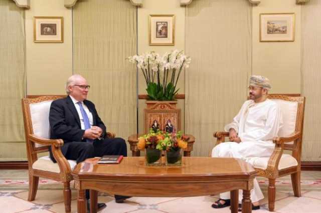 بدر بن حمد والمبعوث الأمريكي يبحثان التصعيد الراهن في المنطقة