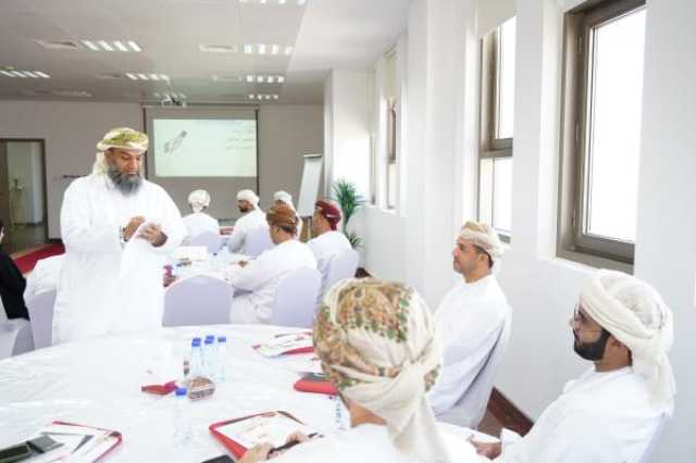 برنامج تدريبي حول 'مؤشرات الأداء الرئيسية KPIs' بالبريمي