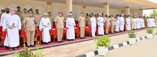 الجيش السلطاني العُماني يحتفل بتخريج دفعة من الجنود المستجدين