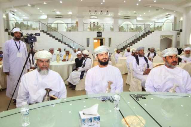 تكريم الفائزين بجائزة 'النور لعلوم القرآن الكريم' بنزوى