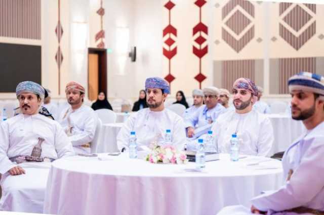 تكريم المشاركين في قافلة 'سوكا عمان' بنزوى