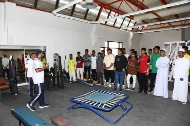 أكاديمية السلطان قابوس البحرية تواصل برنامجها الصيفي بتدريبات مبتكرة وأنشطة ميدانية في شمال الباطنة
