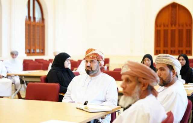 برنامج تدريبي في نزوى لتطوير مهارات القادة