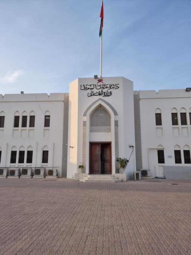 نائب مدير دائرة العمل بالسويق: جهود حثيثة لتعزيز جاذبية سوق العمل للاستثمارات